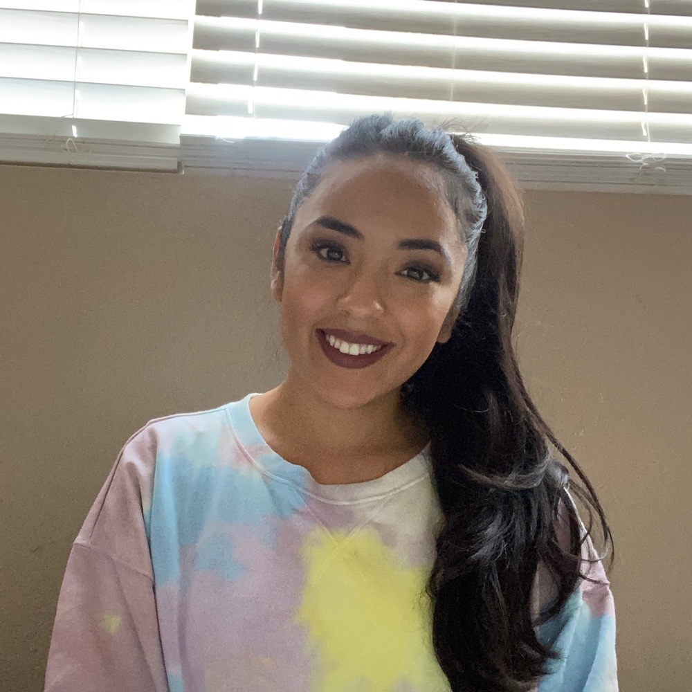 Meet your Posher, Desiree